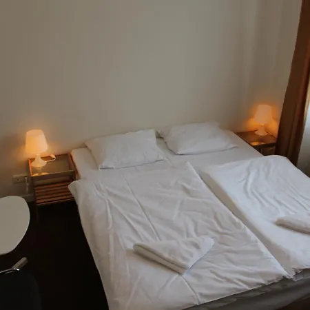 Vivat Apartment *